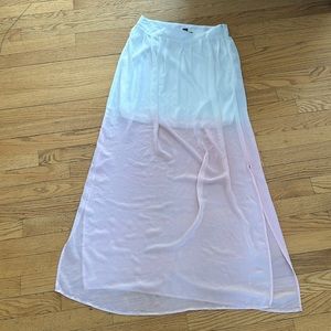Beautiful Vintage flowing long pink and white skirt